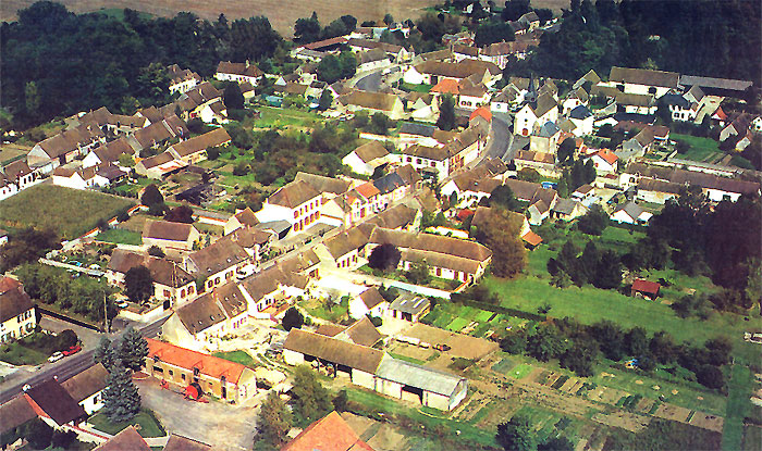 vue aérienne de Foissy-sur-Vanne